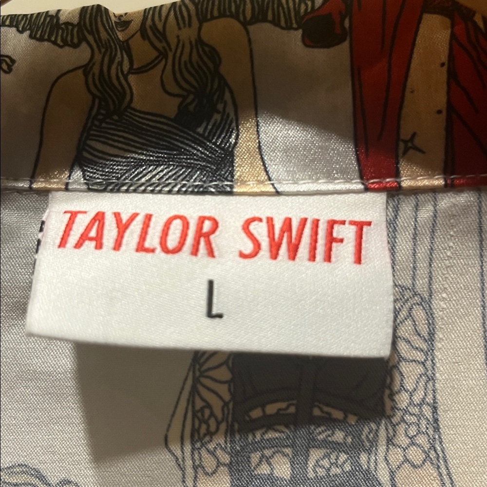 Taylor Swift Satin Long Sleeve Button Down Shirt - Picture 2 of 5